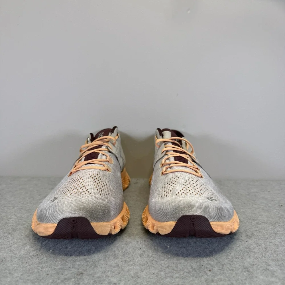 On Running Cloudflow Womens Shoes Size 10.5 Grey Orange CloudTec Low Top Sneaker